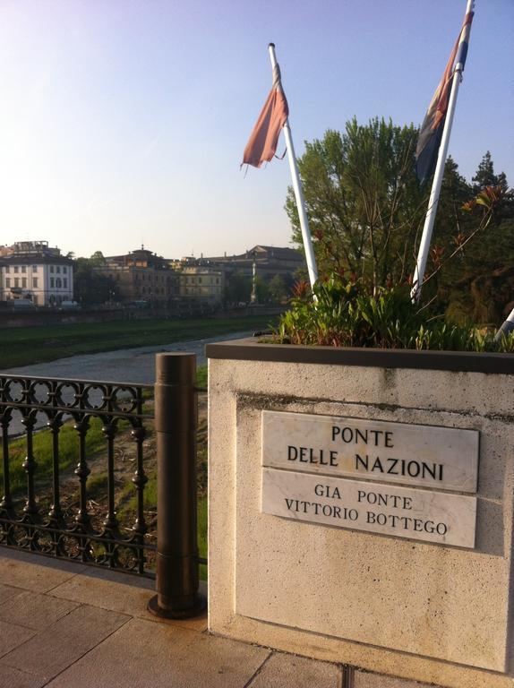 Apartment Ponte Delle Nazioni Parma Phòng bức ảnh